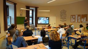 Kábítószerek veszélyeiről a gimnáziumban