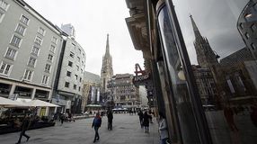 Májusban kinyitnak az éttermek és a szállodák Ausztriában