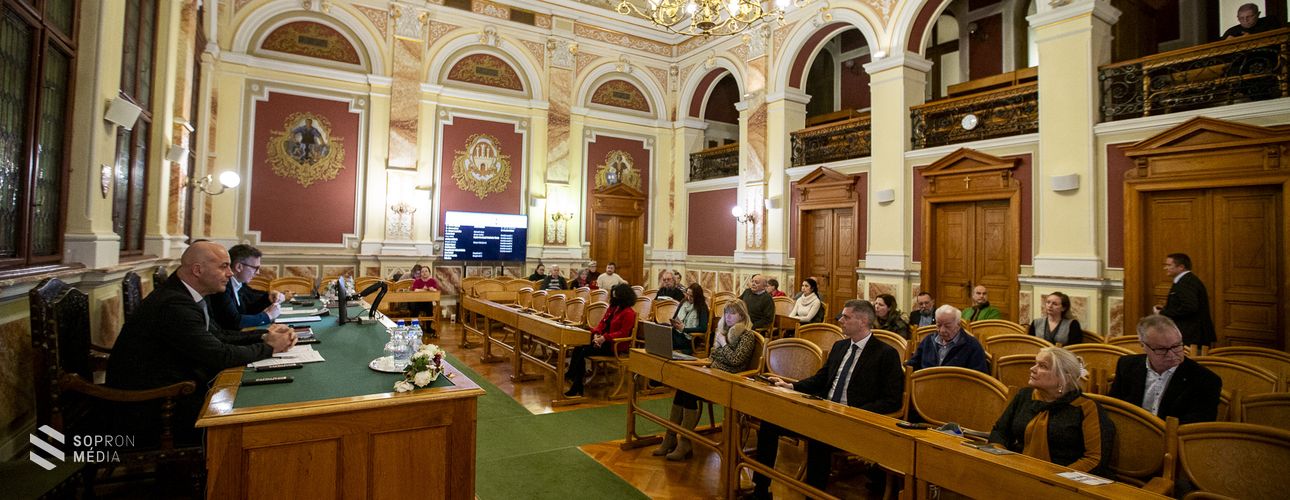 Közmeghallgatáson válaszoltak a városvezetők