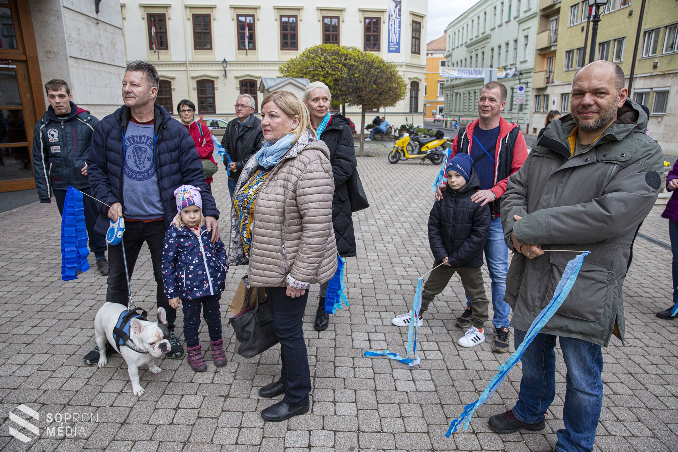 Kék séta az autistákért