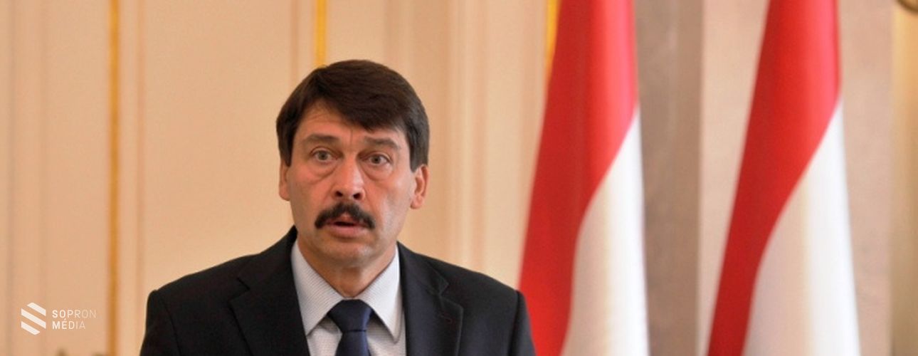 Áder János: a szabadság és a hűség adja március 15. erejét