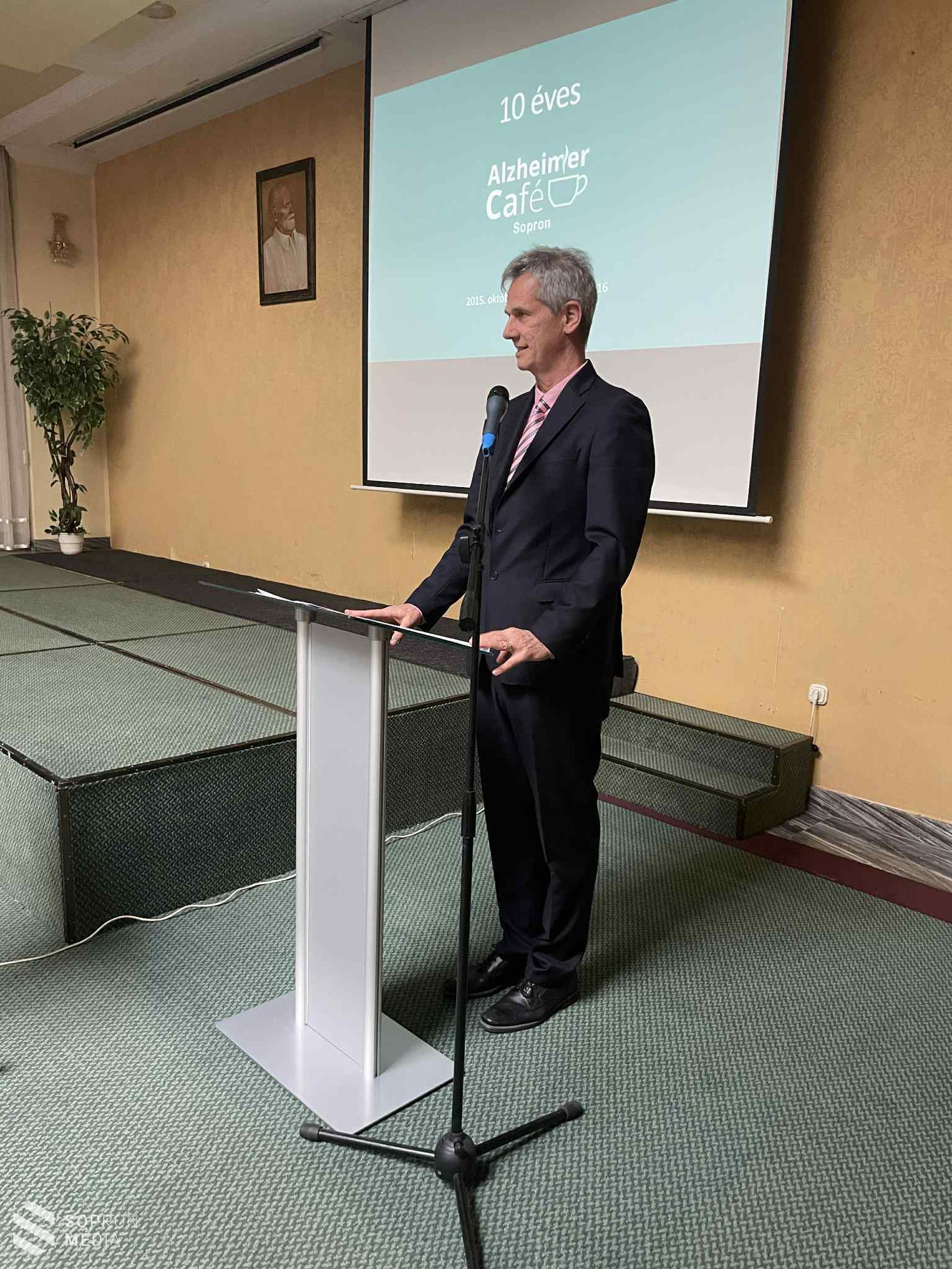 25. alkalommal tanácskoztak az időseket érintő ügyekről Sopronban