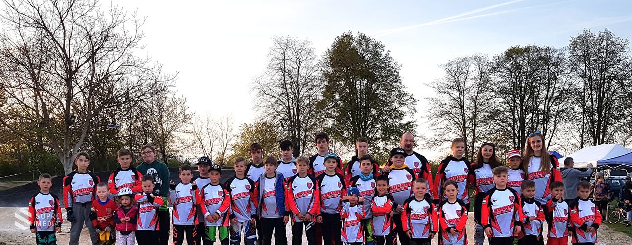 11 első helyezéssel kezdte a szezont a BMX Sopron