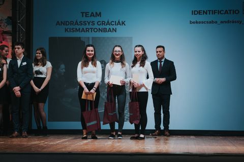 Túl az I. ESTÖRI-Kreatív Történelmi Verseny döntőjén