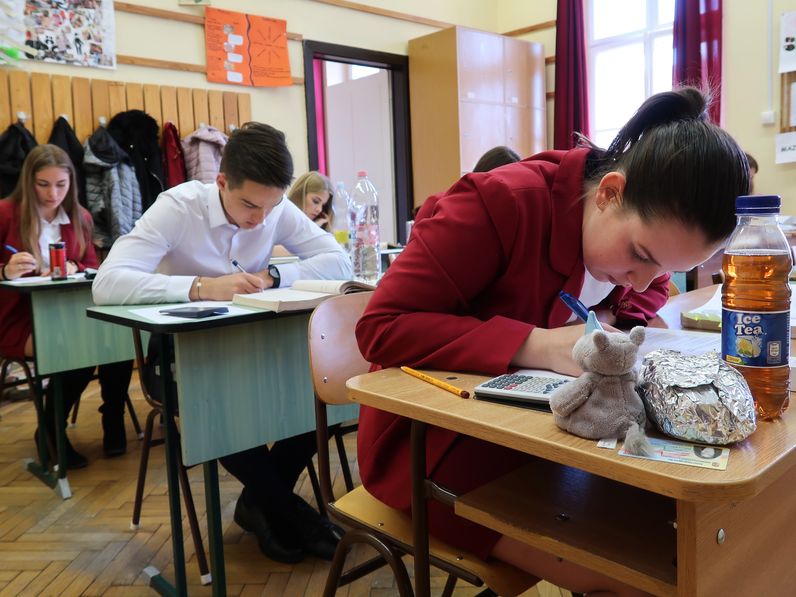 Az érettségi előtt álló diákokat összetartóvá tette a helyzet
