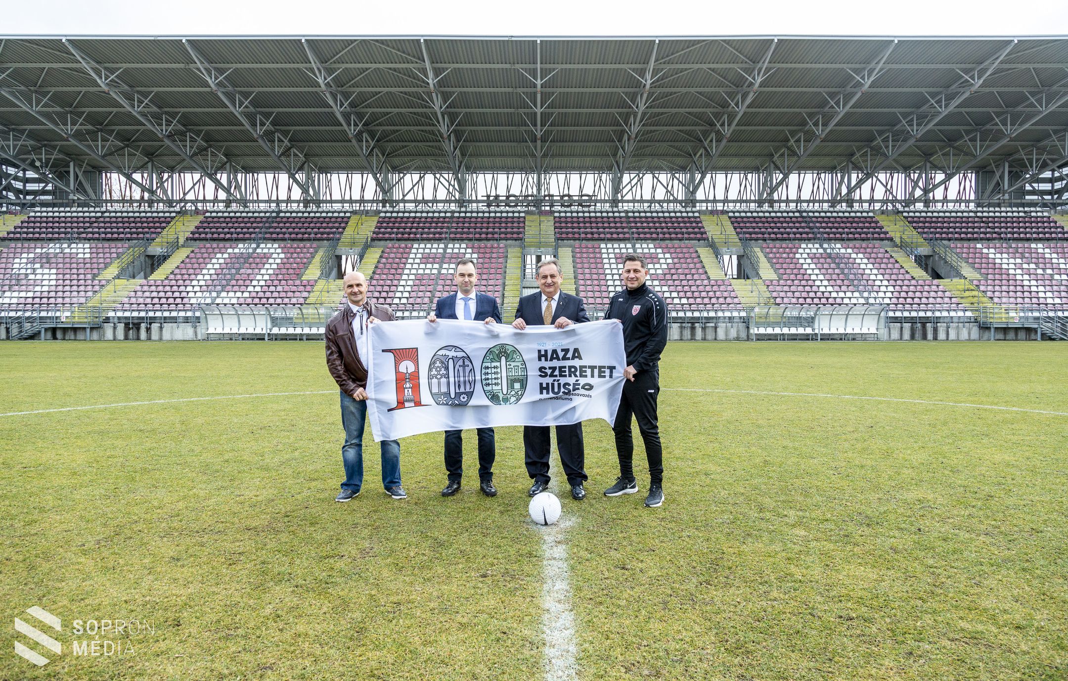Gálamérkőzés a népszavazás tiszteletére 