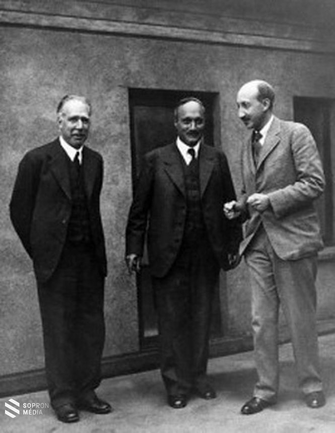 Niels Bohr, James Franck és Hevesy György, 1935