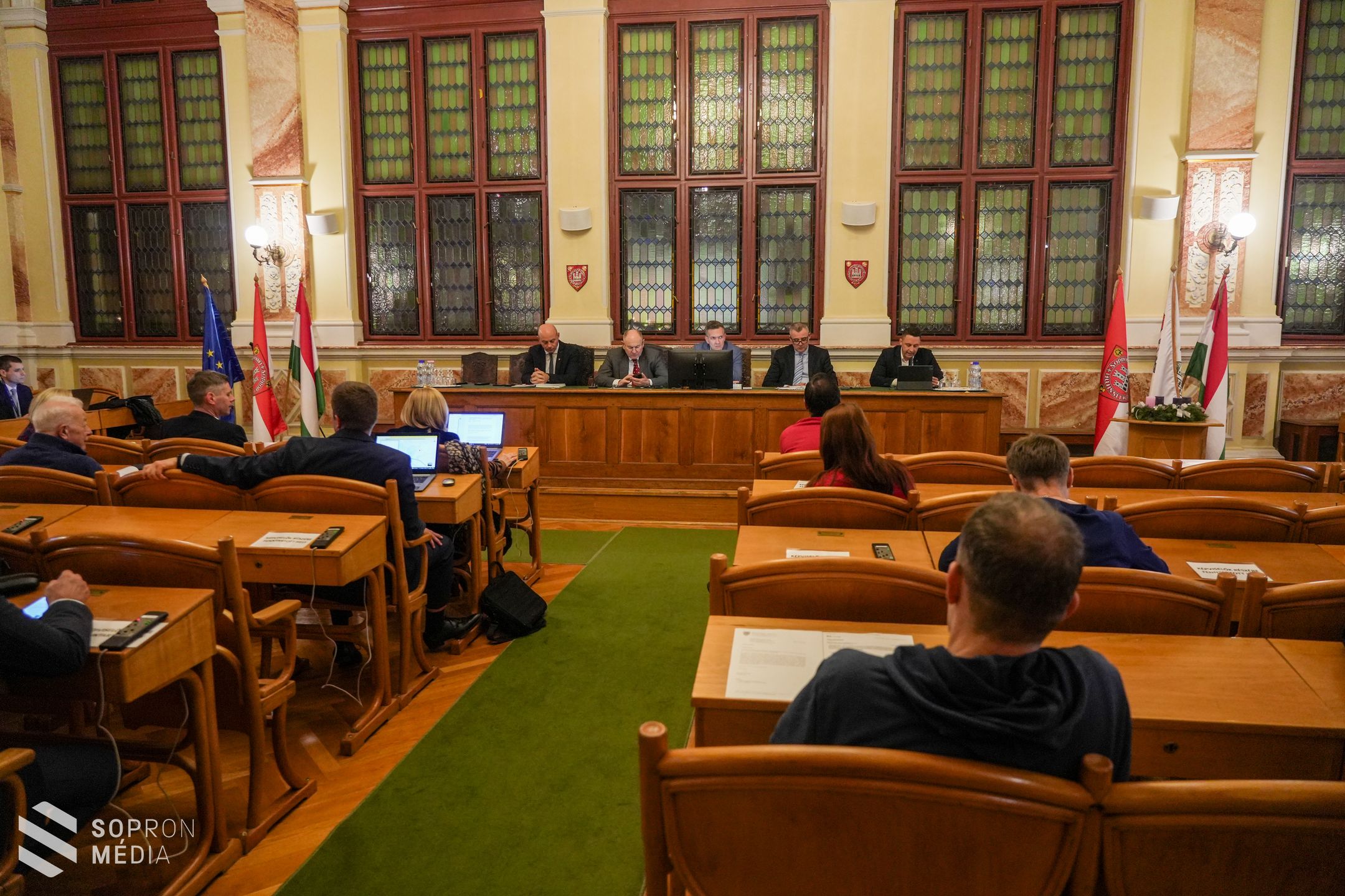 Közmeghallgatáson válaszoltak a városvezetők