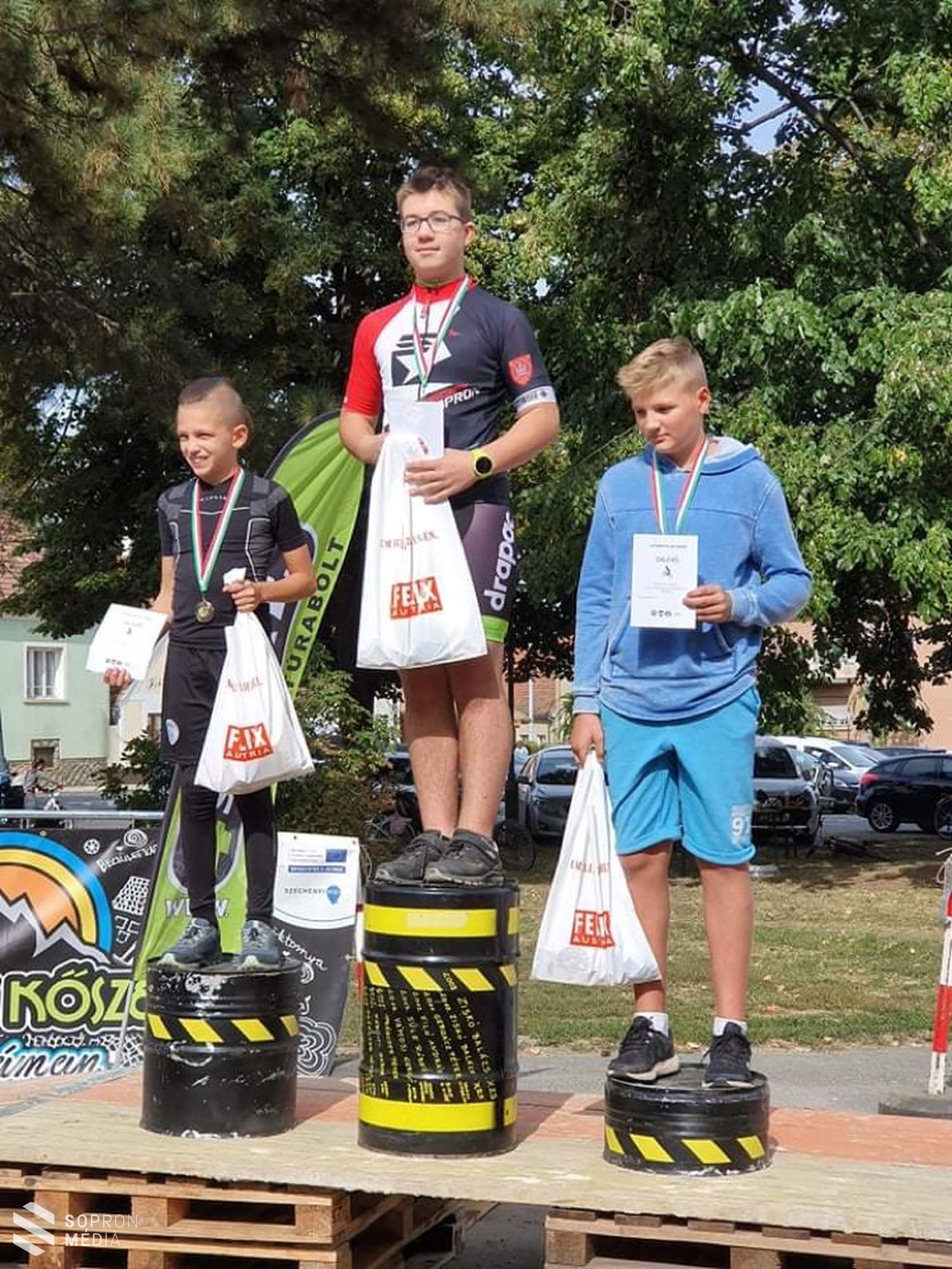 Soproni kerékpáros sikerek a Kőszegi-hegységben