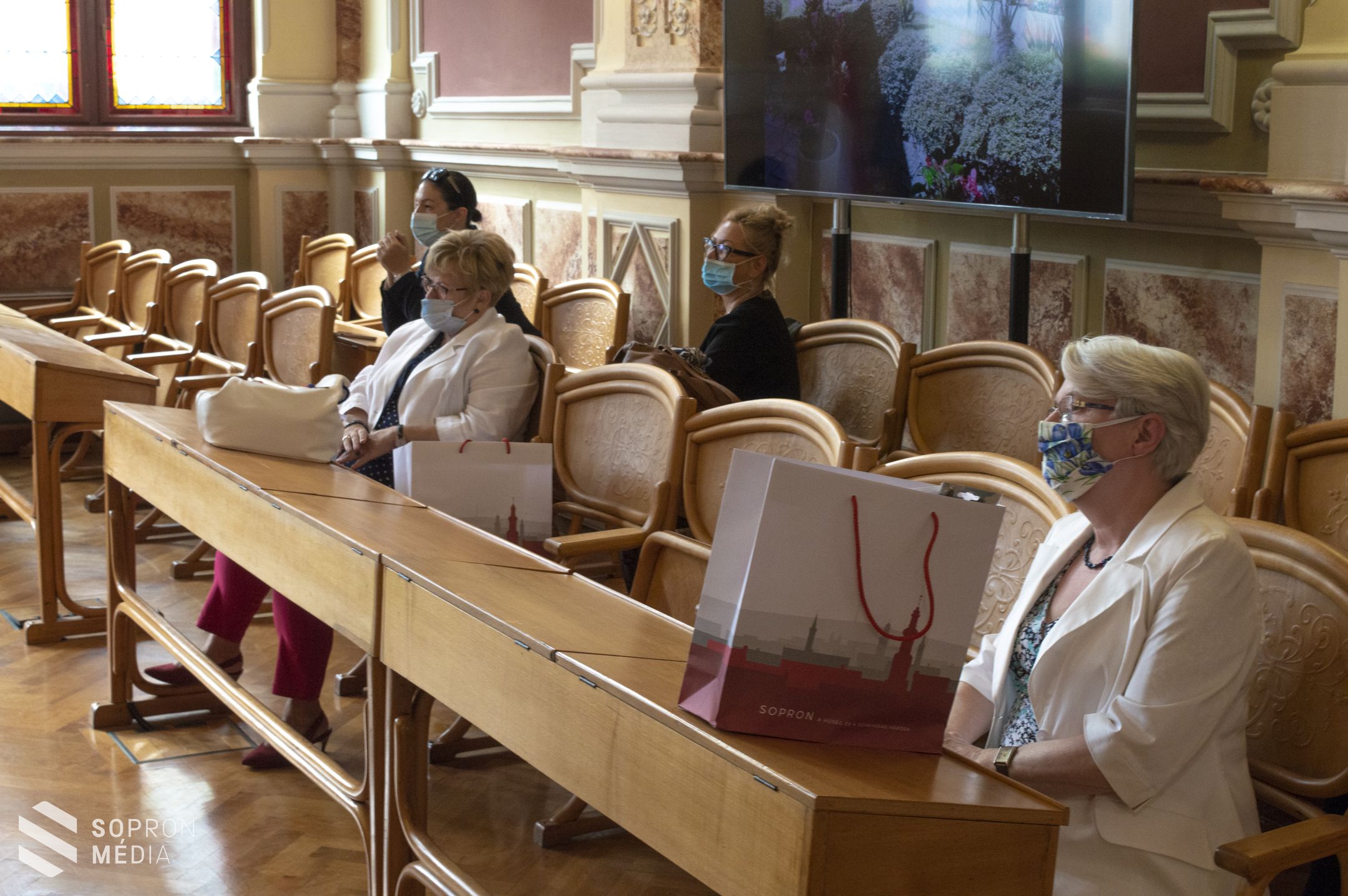 Kihirdették a környezetszépítő verseny győzteseit - galéria a pompás kertekről