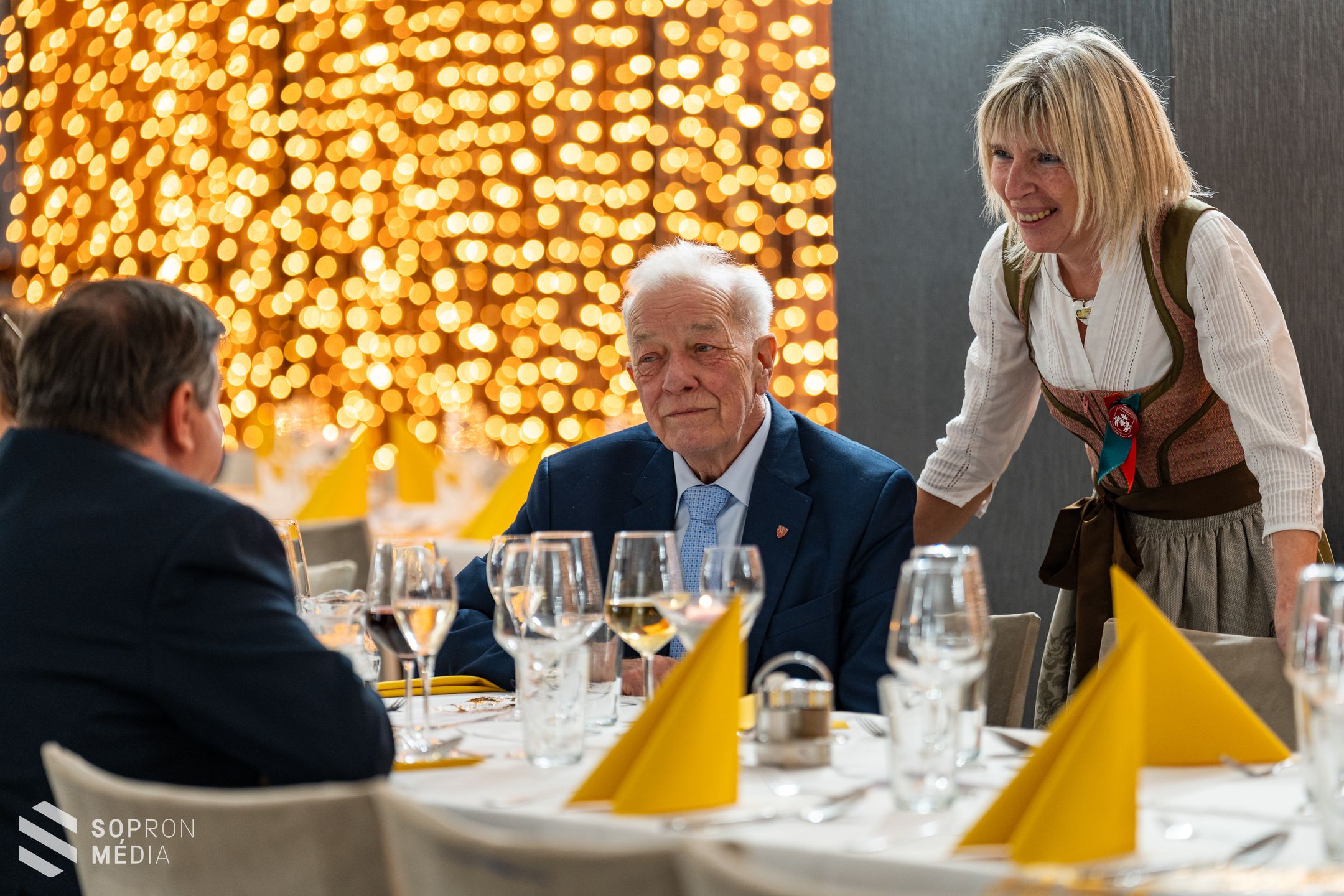 Ismét jó hangulatban telt a Bánfalvi Bál a Hotel Sopronban