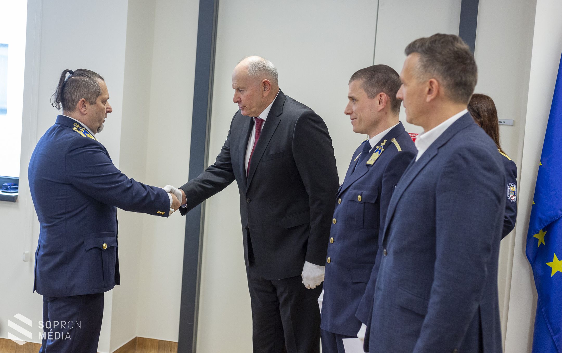 Díjazták a Soproni Rendőrkapitányság munkatársait