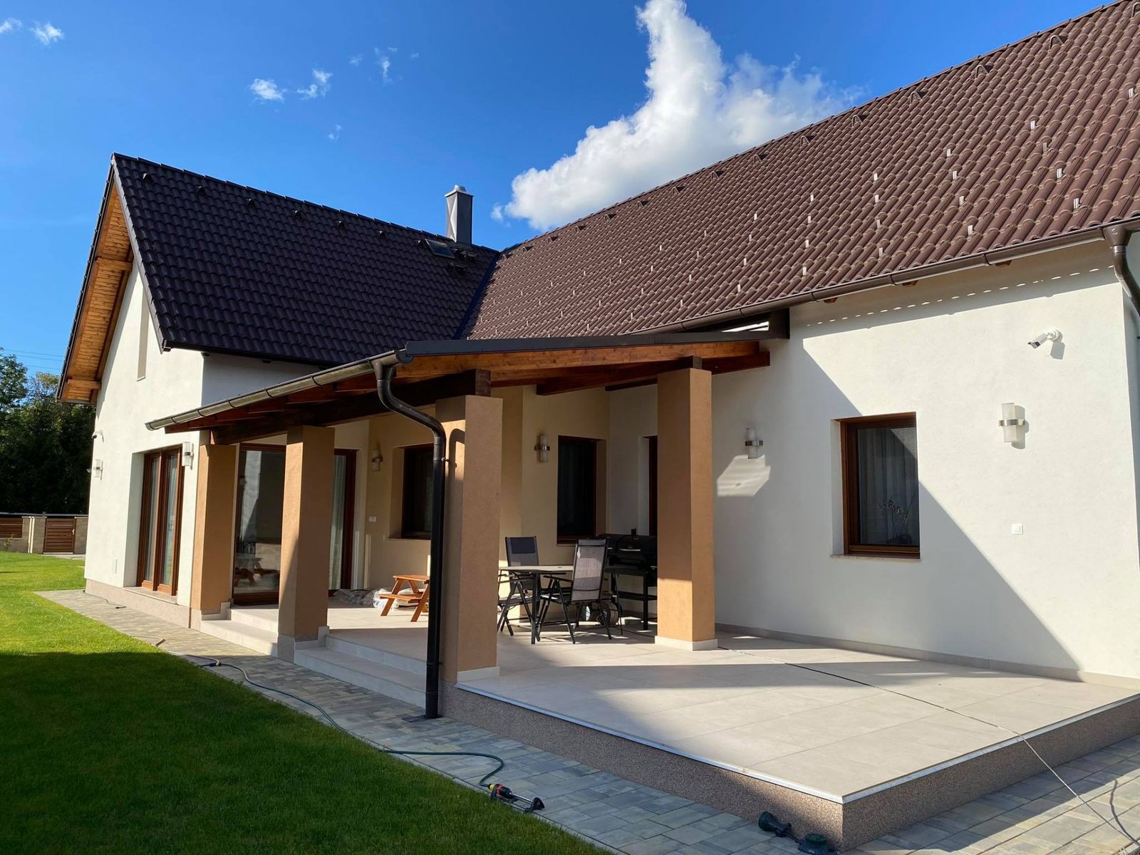 Internorm Vasutas ház Internorm ablakokakal Ágfalva