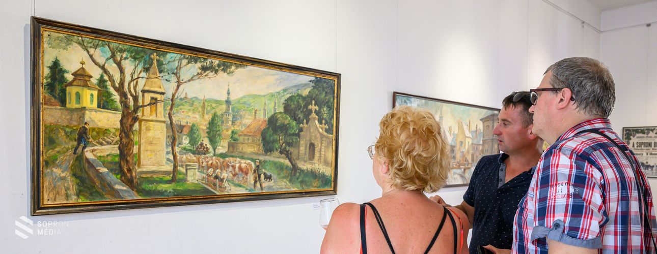 A soproni poncichterekről nyílt kiállítás a Festőteremben