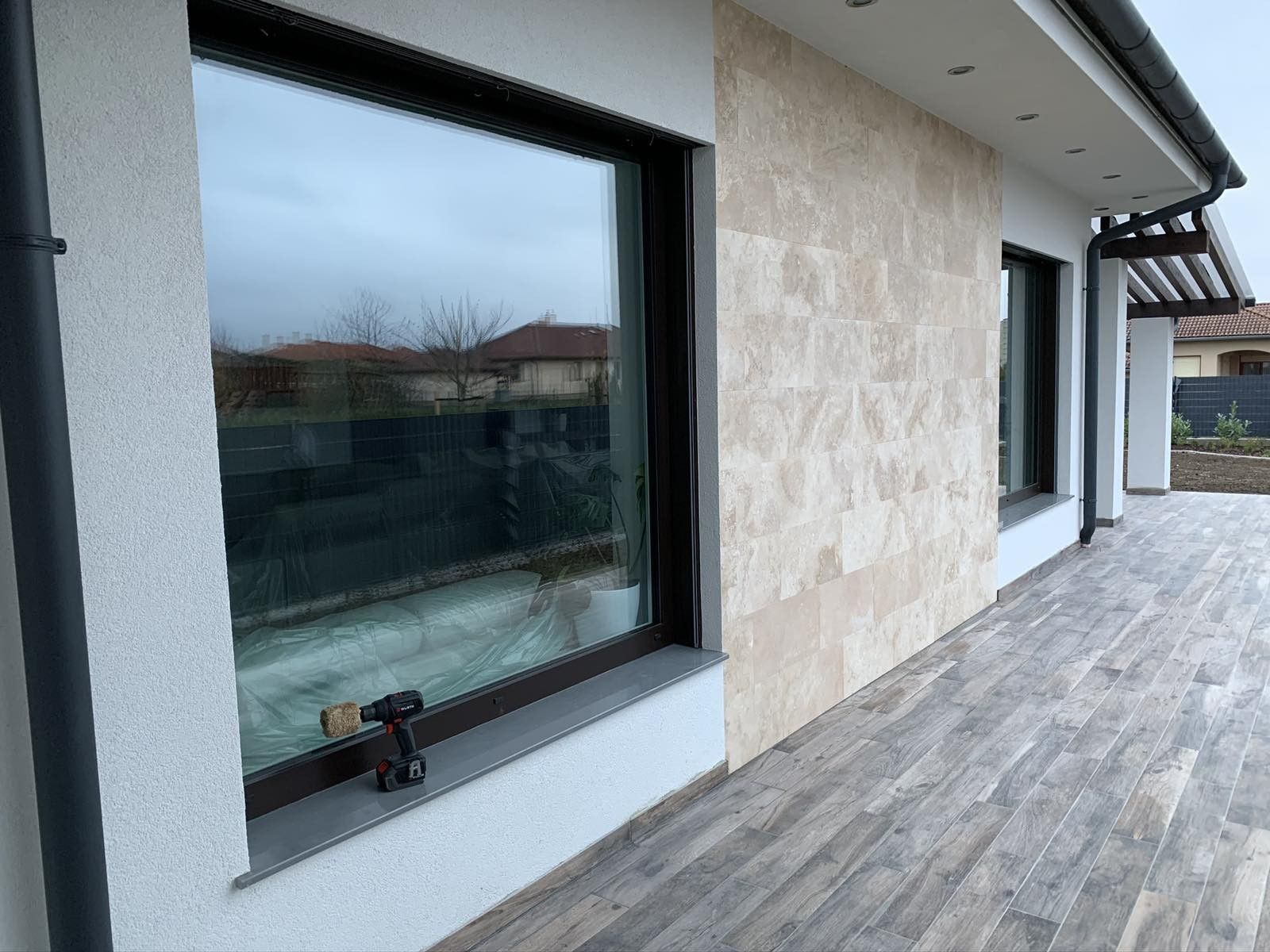 Internorm Mészkő barnával hangolva Szombathely