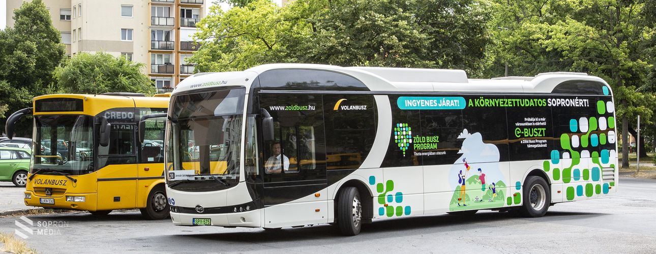 Sopronban is elstartolt a zöld busz