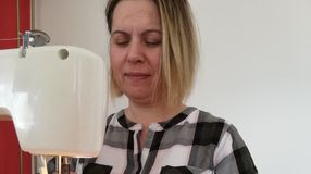 Egészségügyi maszkokat varrnak a Soproni Szakképzési Centrumban