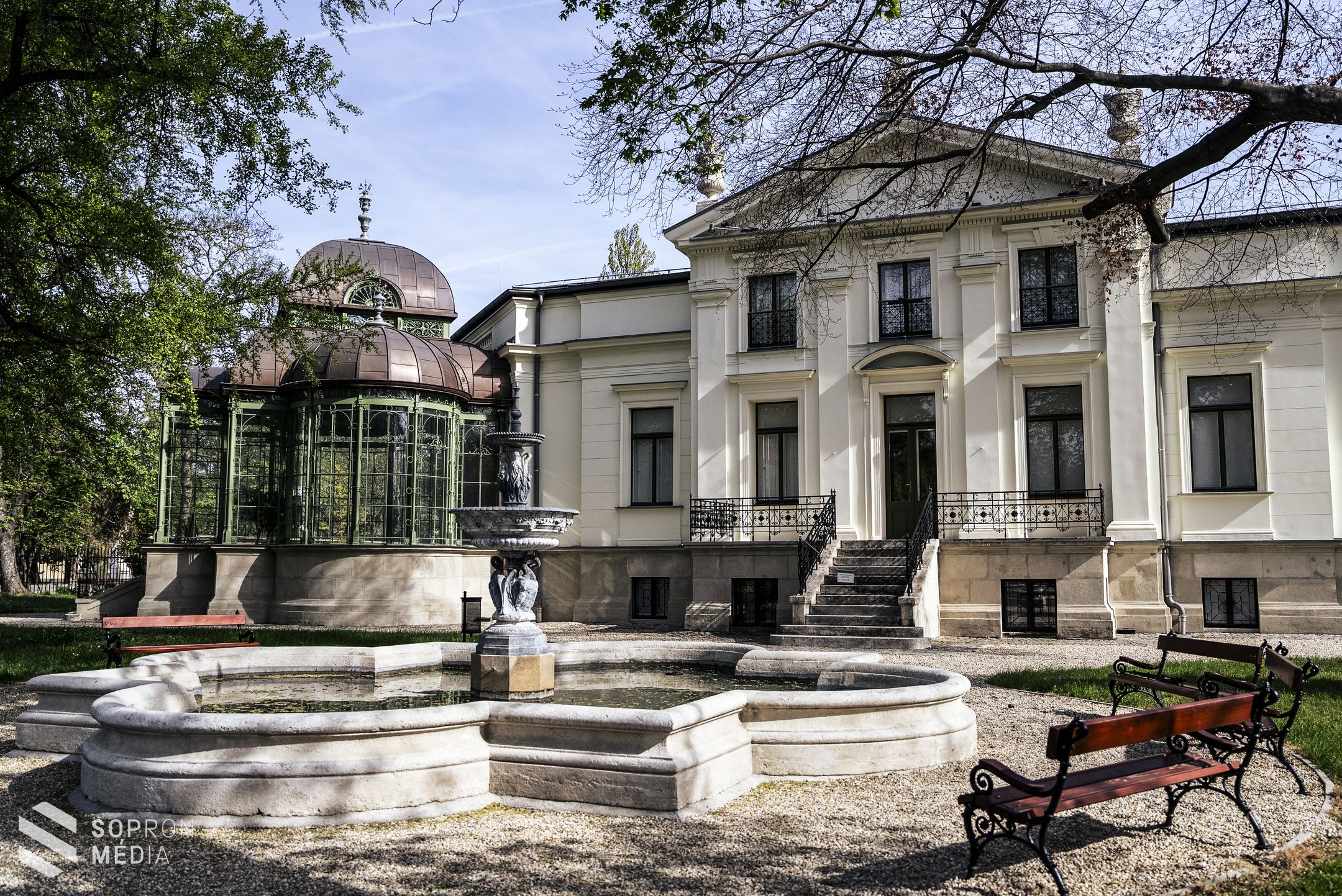 A magyar költészet napja