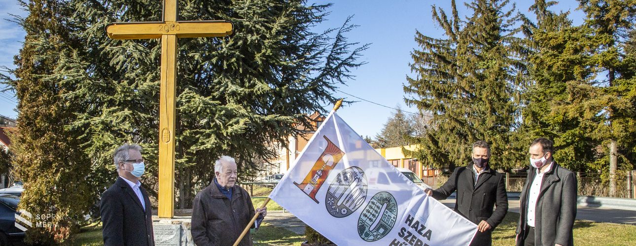 Bánfalván és Ágfalván is lobog a centenáriumi zászló