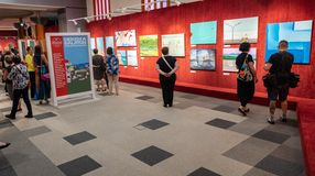 Dupla kiállítás nyílt a Munkácsy teremben