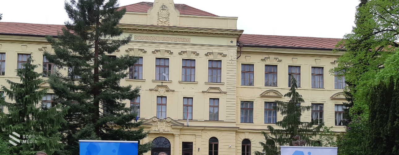 Sikerrel szerepeltek a Soproni Egyetem hallgatói a világ vezető szoftvertesztelő módszertanának  vizsgáján