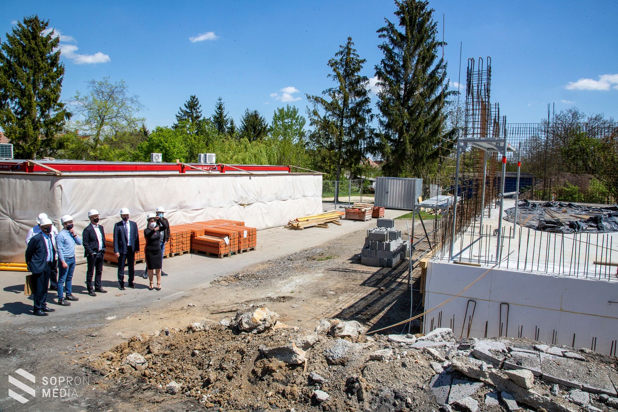Jól halad az ágfalvi német nemzetiségi általános iskola felújítása