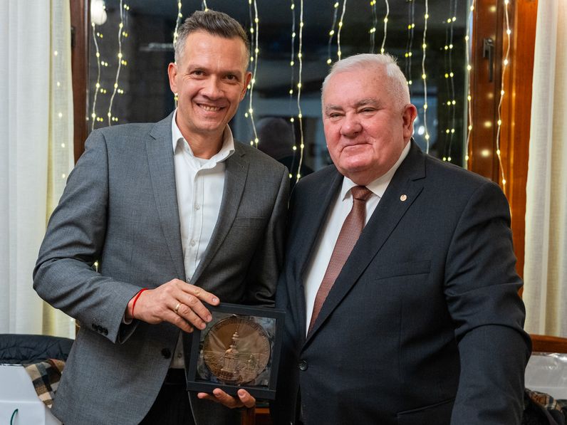 Átadták a mesterokleveleket az Iparkamara jubileumi ünnepségén