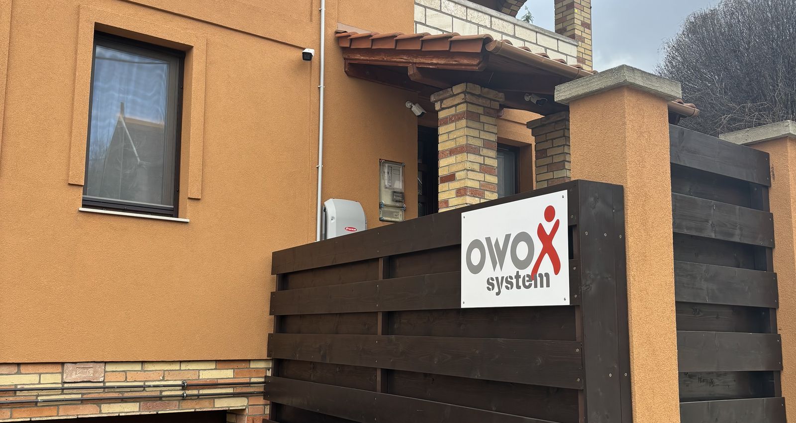 owox system Kft.