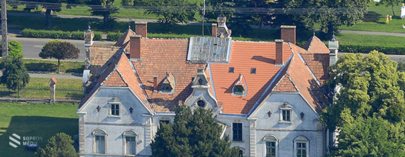 A Barthodeiszky-kastély: egy letűnt kor szép emléke Beled főutcáján