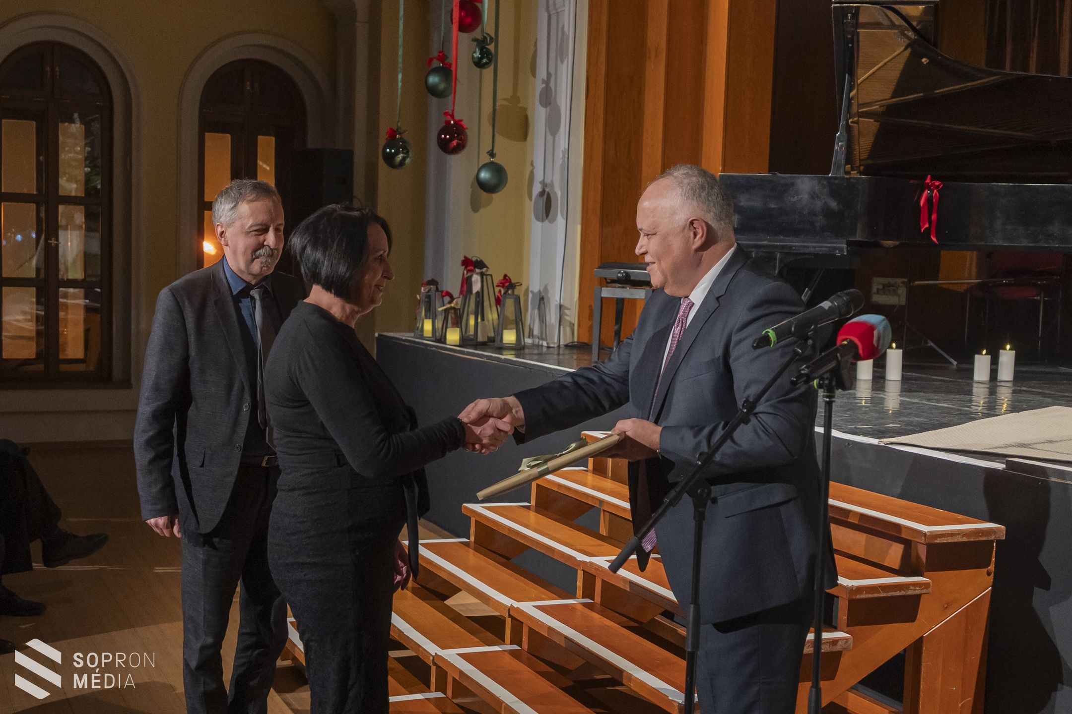 Hangverseny az adventi készülődés jegyében