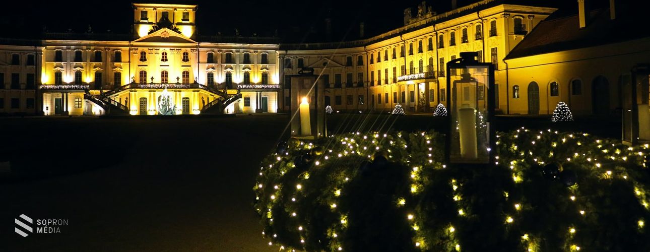 Hagyományos adventi gyertyagyújtásra várnak mindenkit Eszterházán