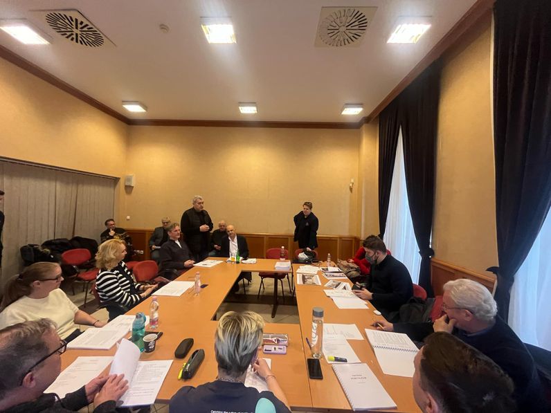 Furcsa Pár olvasópróba