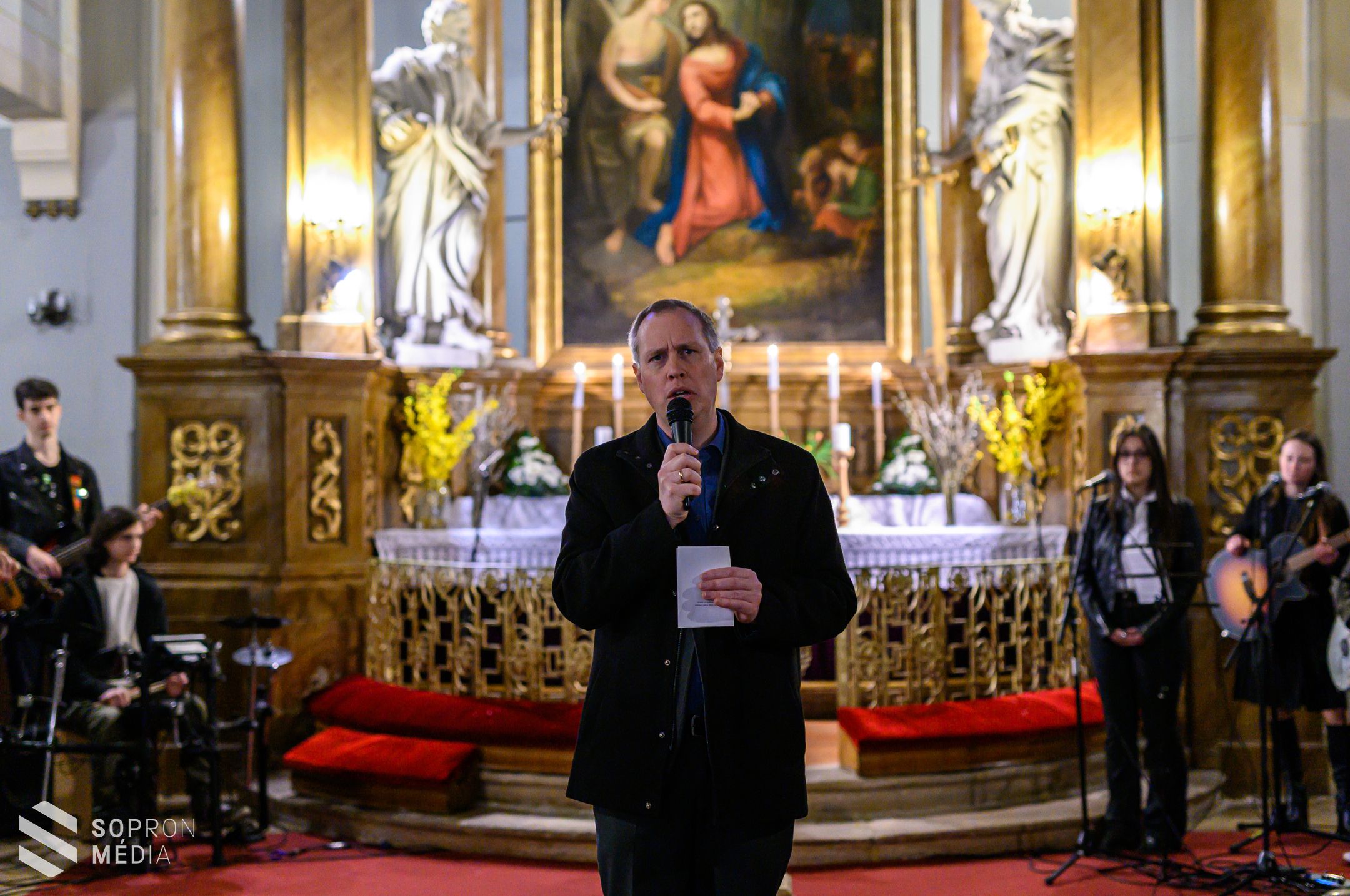 Passiójáték "Más-ként"!