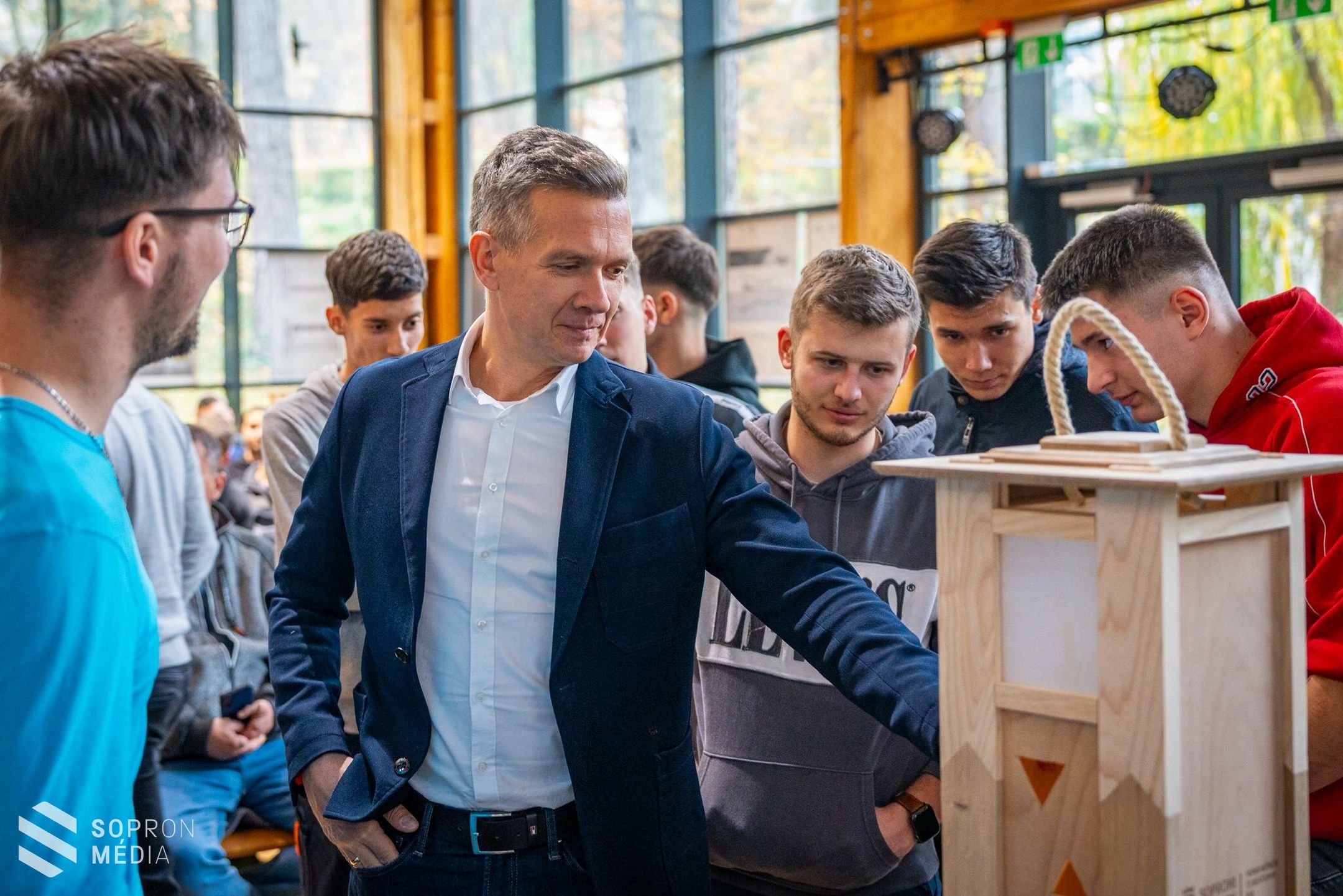 Tíz éve a fa jövőjéért: jubileumi bázisiskolai verseny a Soproni Egyetemen