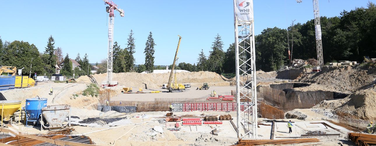 Tervszerűen folyik a kivitelezés az uszoda területén