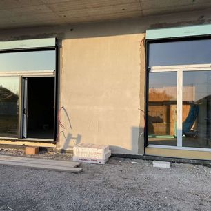 Internorm fényárban úszva Abdán