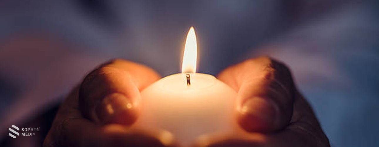 Elhunyt szeretteinkre emlékezünk