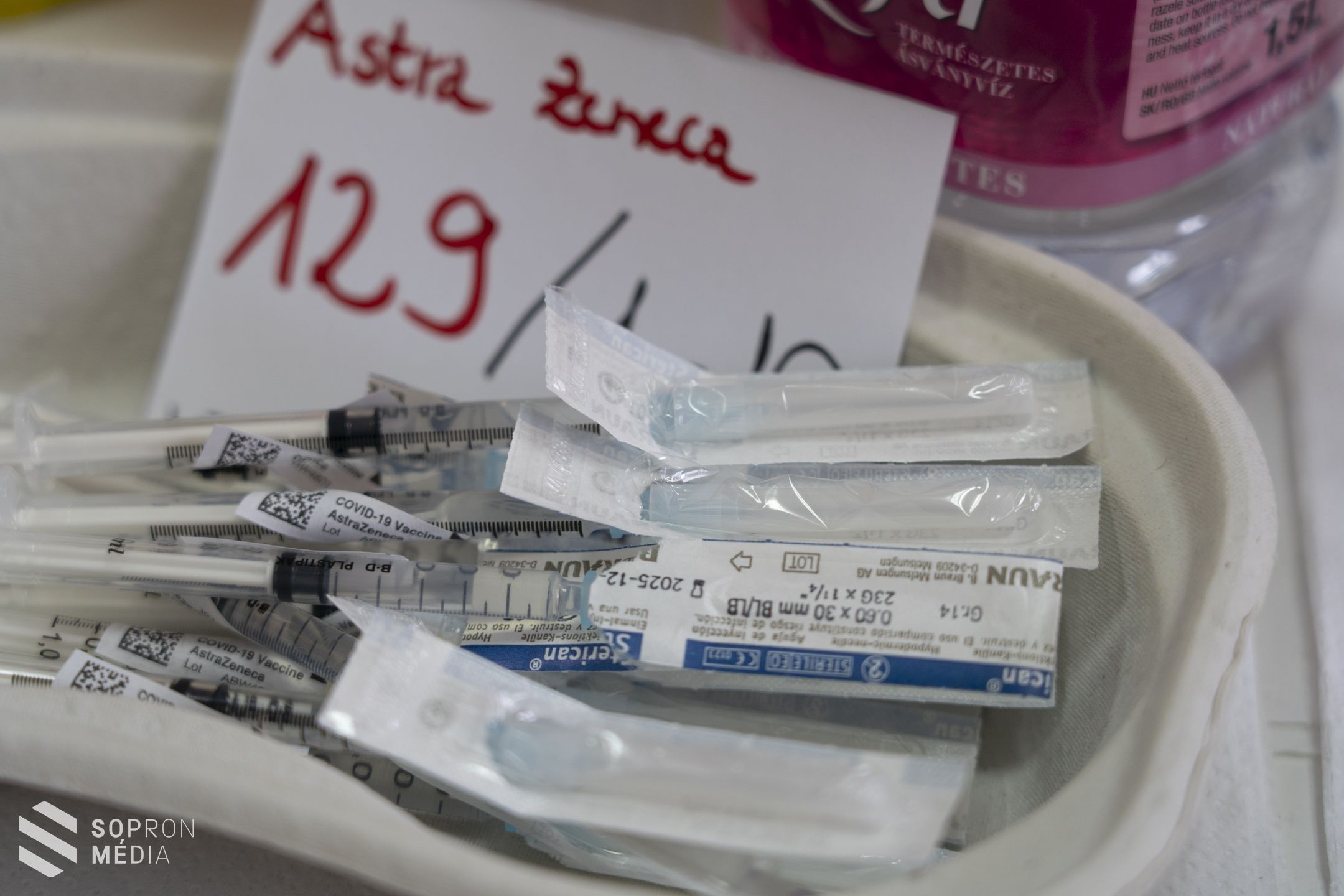Átlépte a 60 ezret a beadott oltások száma a soproni oltóponton