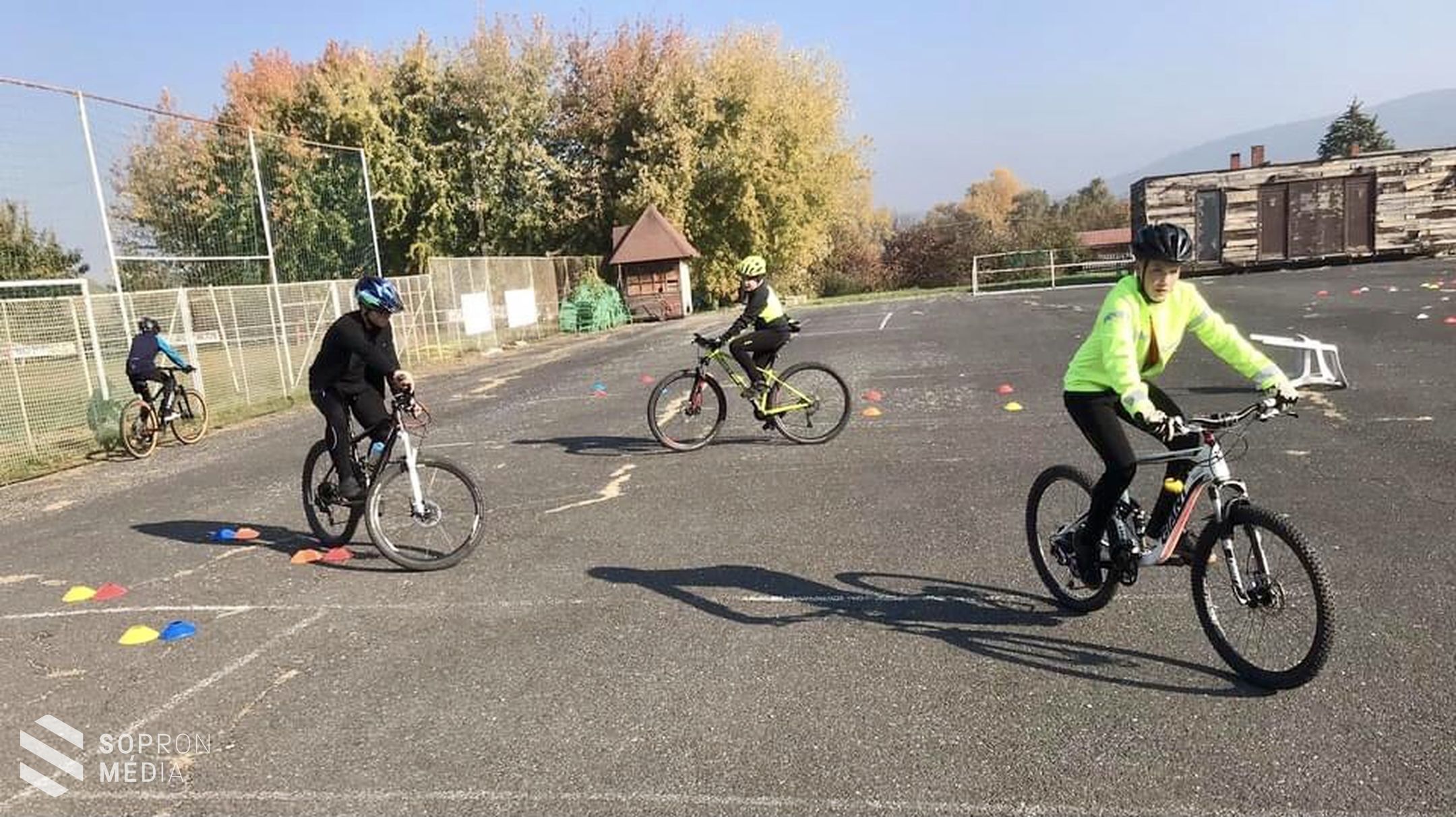 A Balatonnál edzőtáborozott a Superior Team Sopron