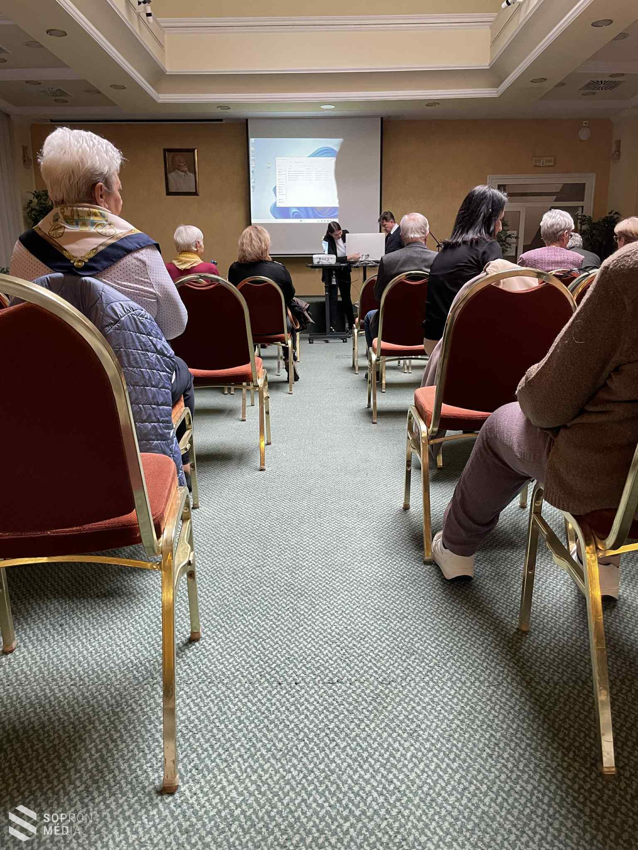 25. alkalommal tanácskoztak az időseket érintő ügyekről Sopronban