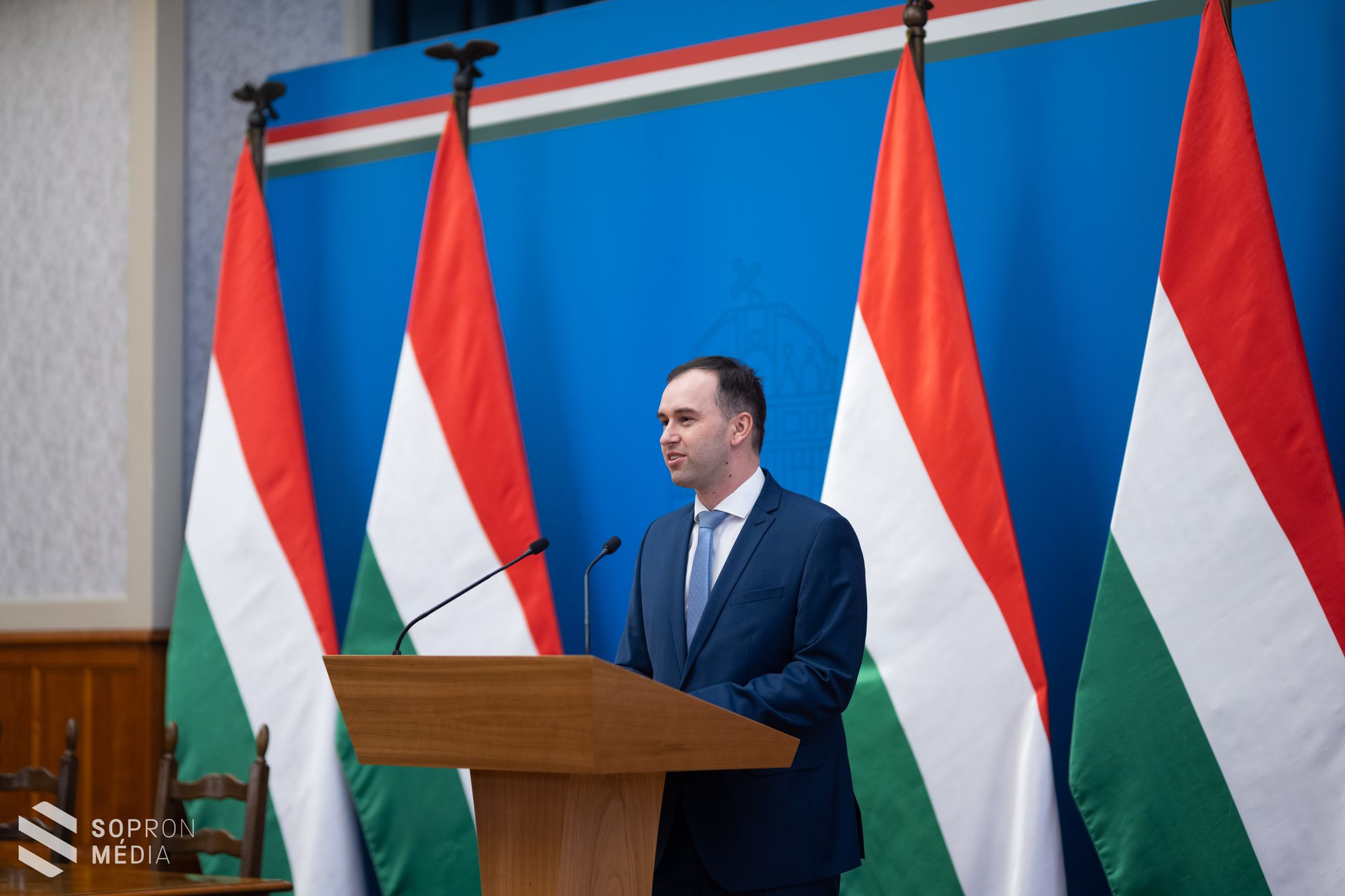 Stratégiai együttműködés a kormány és a sopronkövesdi Autoliv között