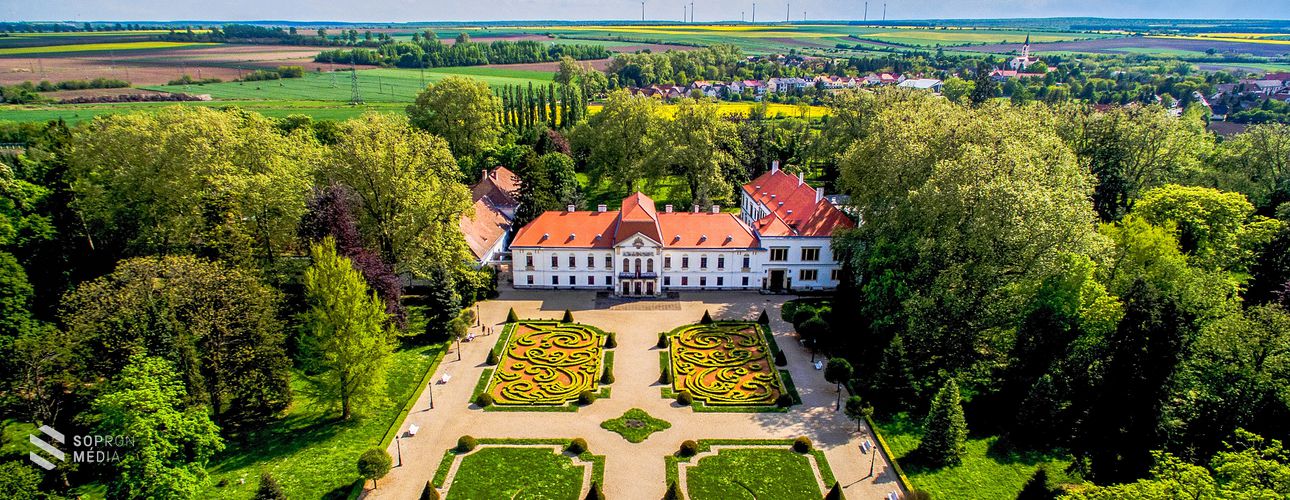Újra látogatható a nagycenki Széchenyi-kastély parkja