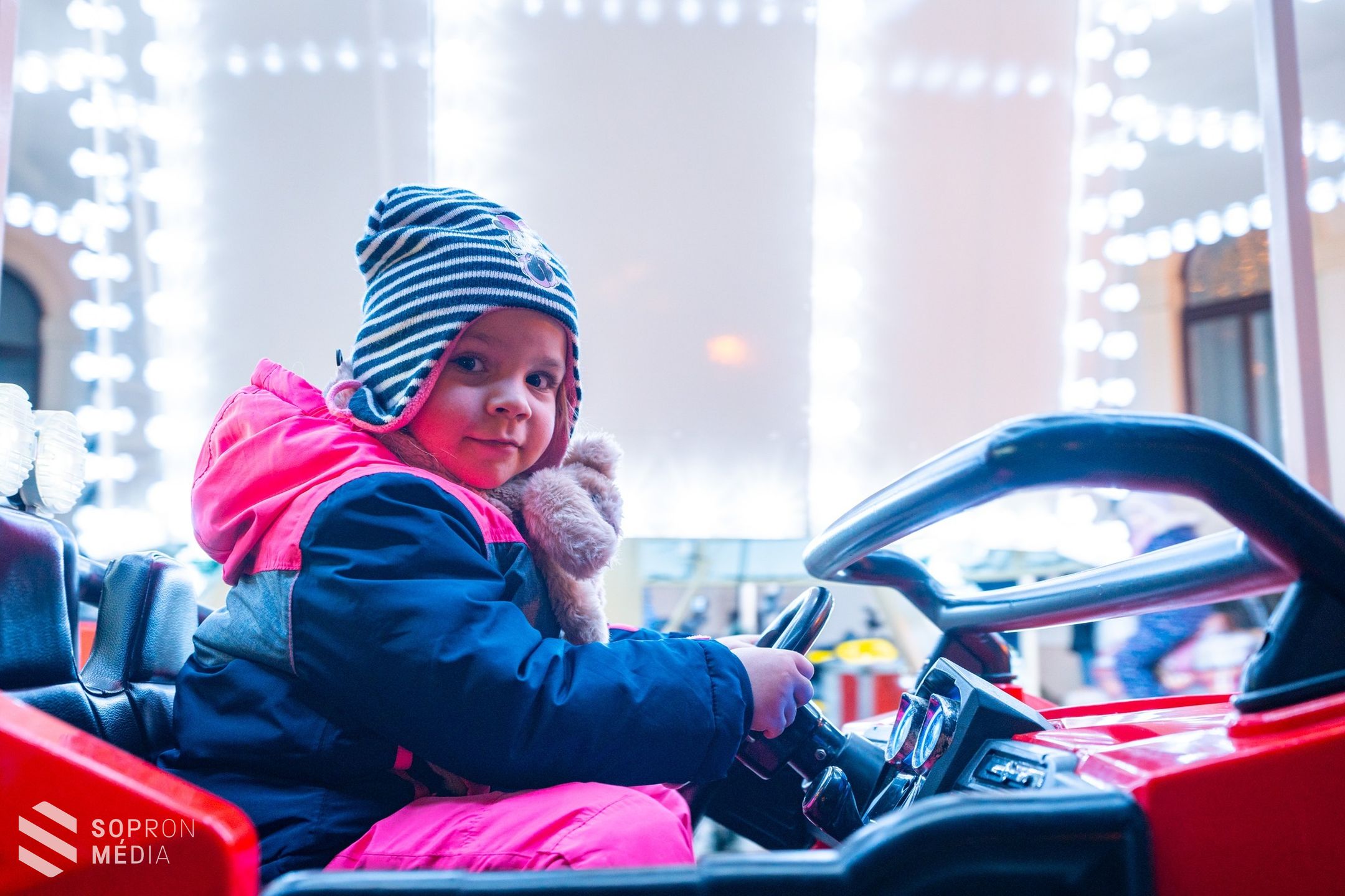 Kigyúltak az ünnepi fények Sopronban