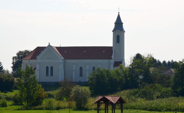 Szent Mihály Plébániatemplom