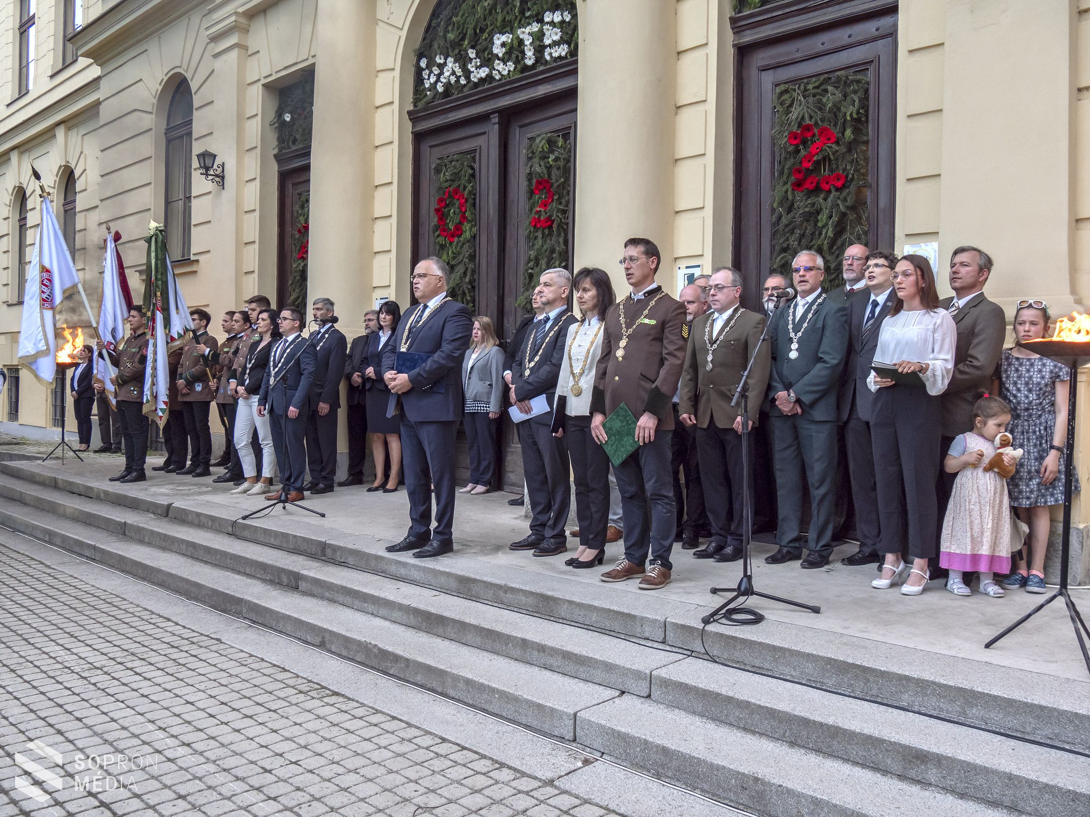 Elbúcsúztak a valétálók az egyetemtől és a várostól