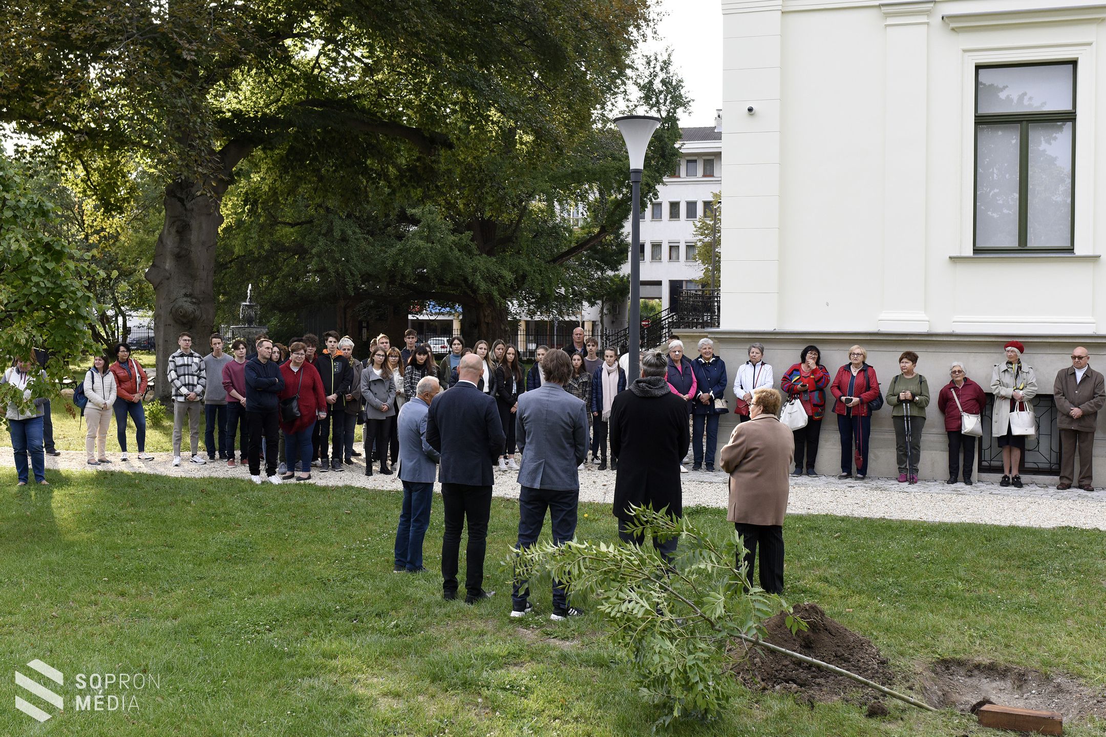 Öregdiákok emlékeztek Széchenyi Istvánra