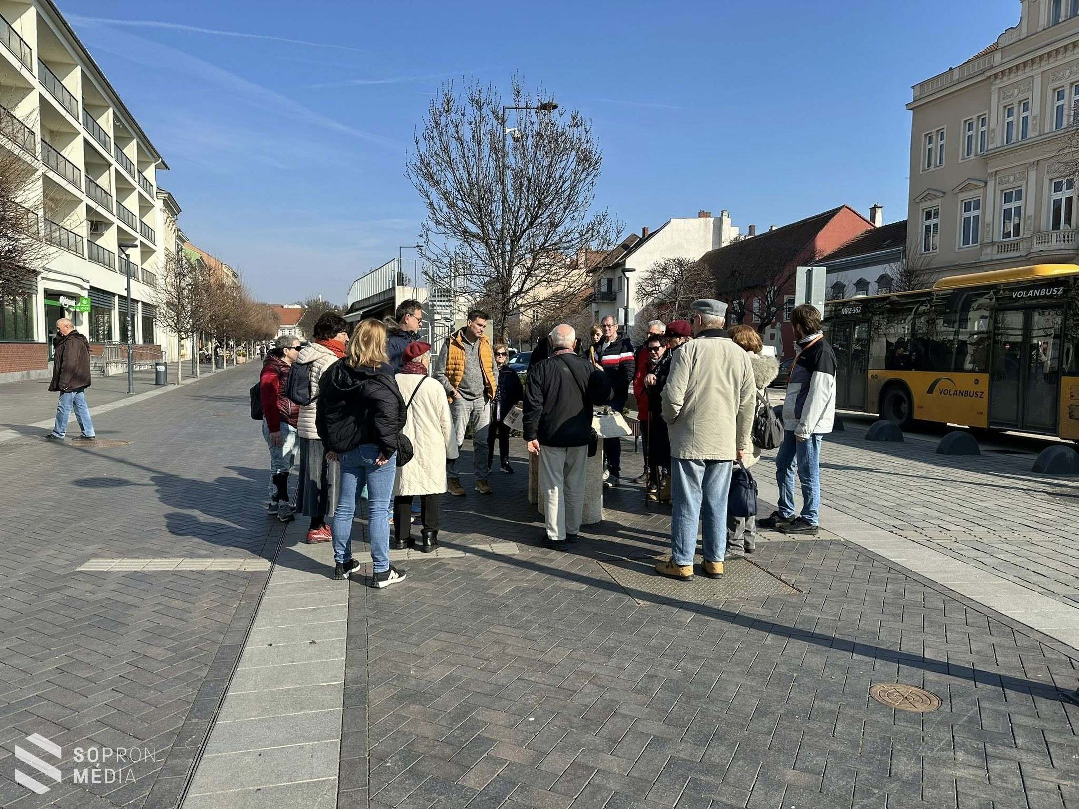 Belvárosi sétával indult az Idegenvezetők Világnap alkalmából szervezett programsorozat Sopronban