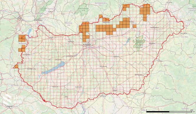 Foltos szalamandra hazai elterjedése (Herptérkép adatai alapján ábrázolva UTM 10x10 km-es hálón, Open Street Map alaptérképen)