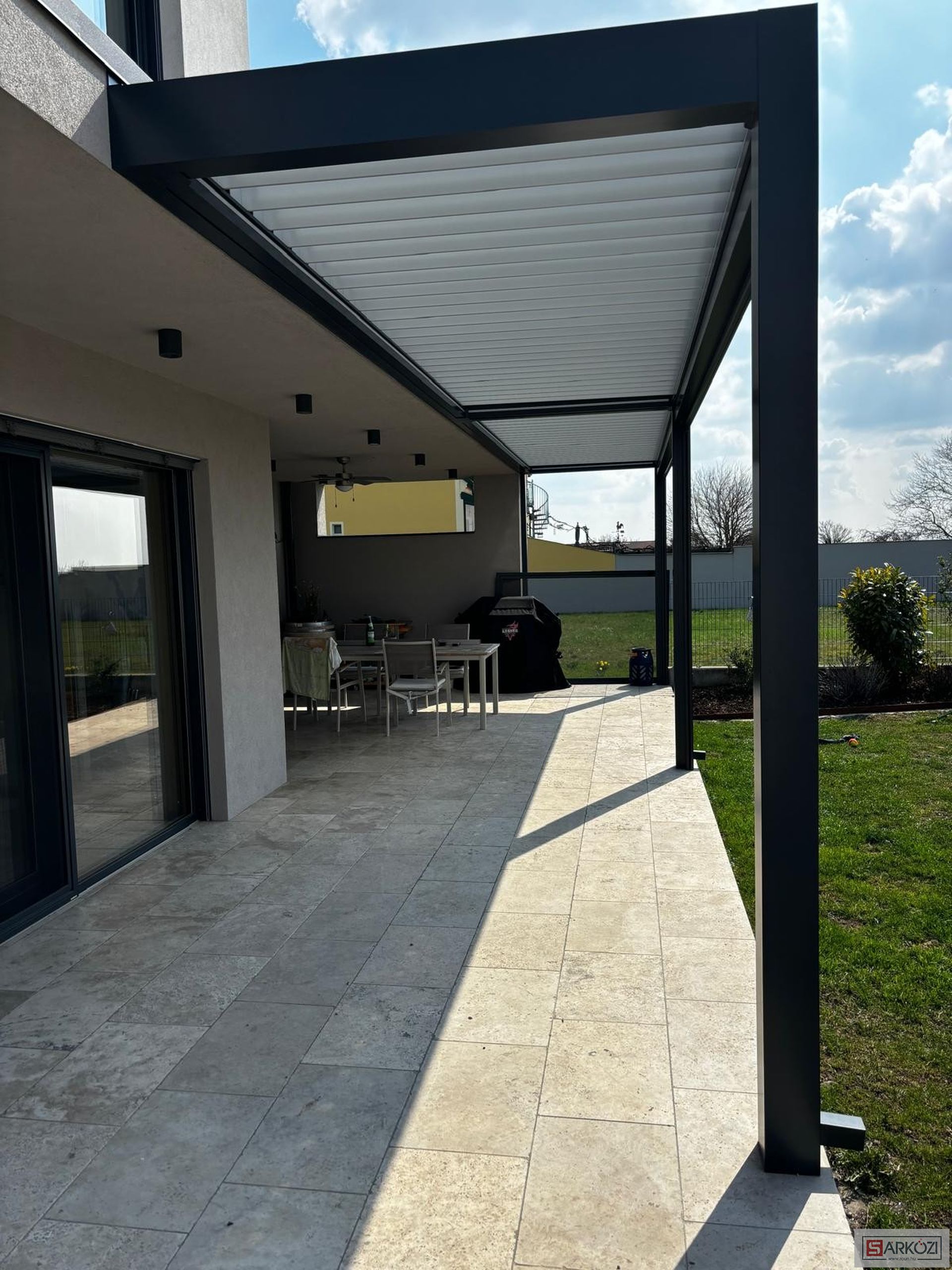 Bioklimatische Pergola 94