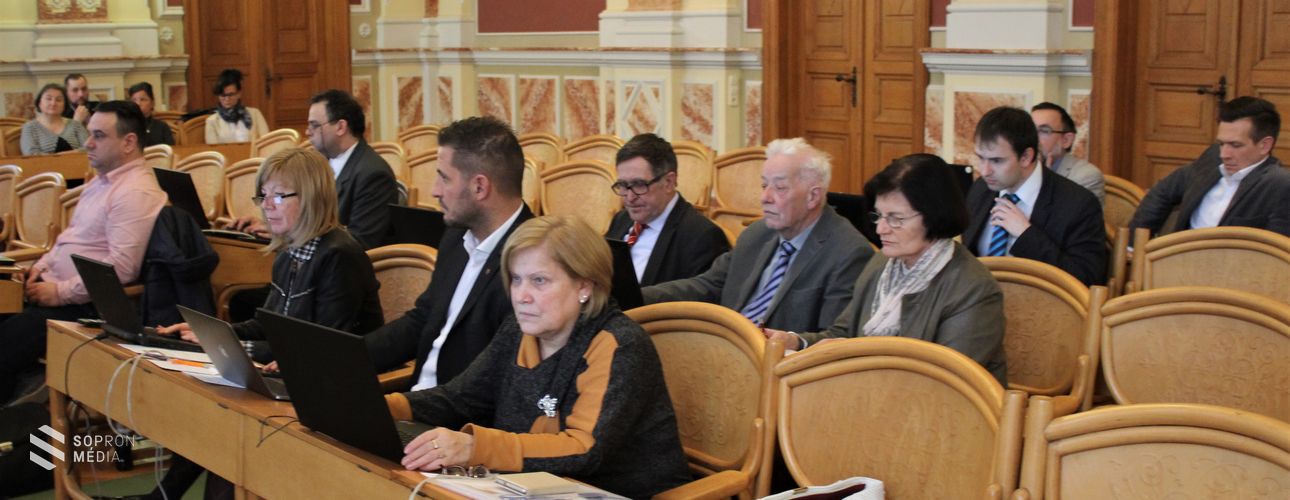 Az idei költségvetés mellett sok másról is döntött a közgyűlés